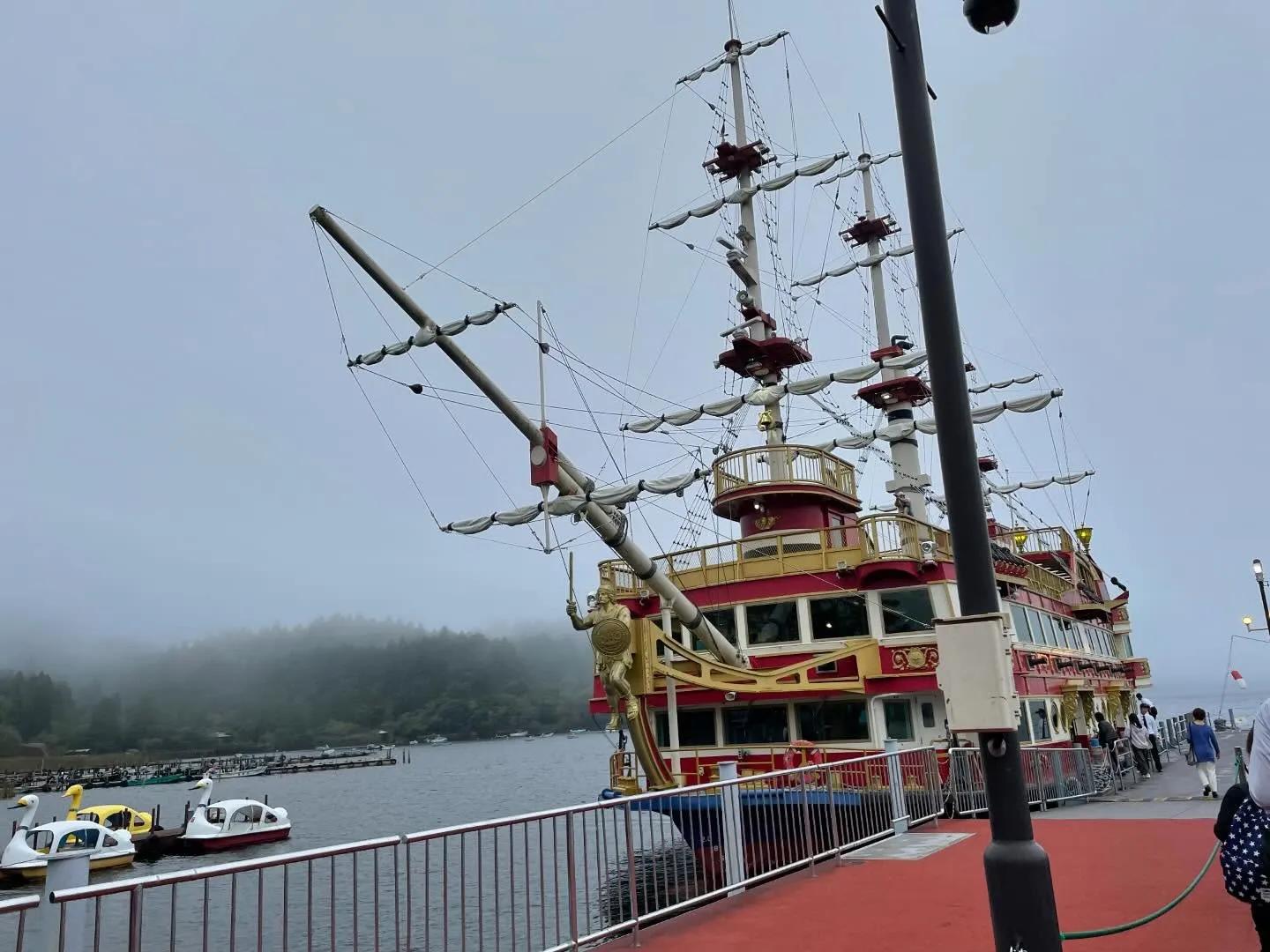 先日に続き箱根旅行の写真で恐縮ですが、非日常を味わうと、日常...