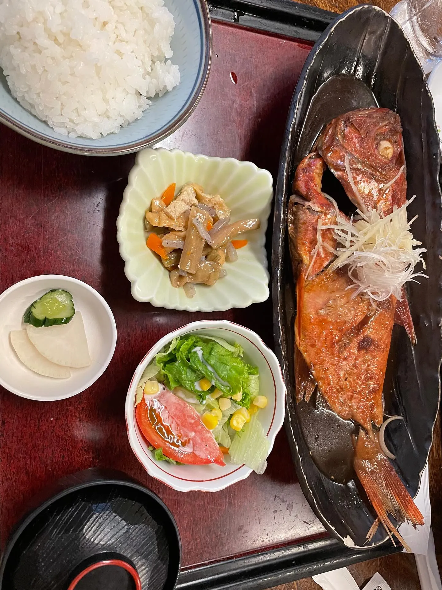 最近、肉より魚をよく食べます。